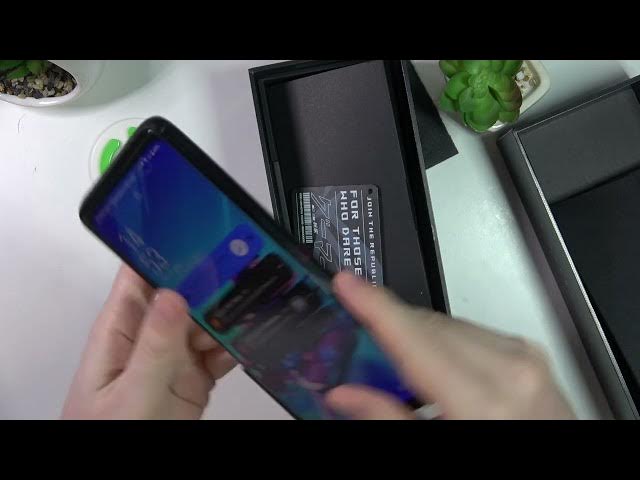 Video thumbnail for Asus ROG Phone 6 - Does it Come with Case