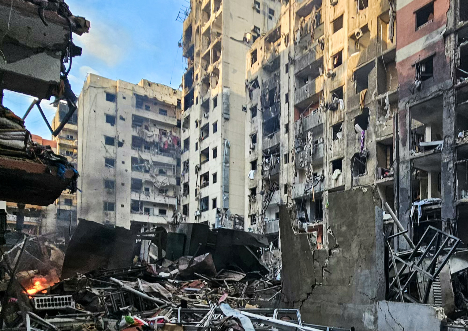 Video thumbnail for Destruction in Beirut as bombing and mass displacement continue
