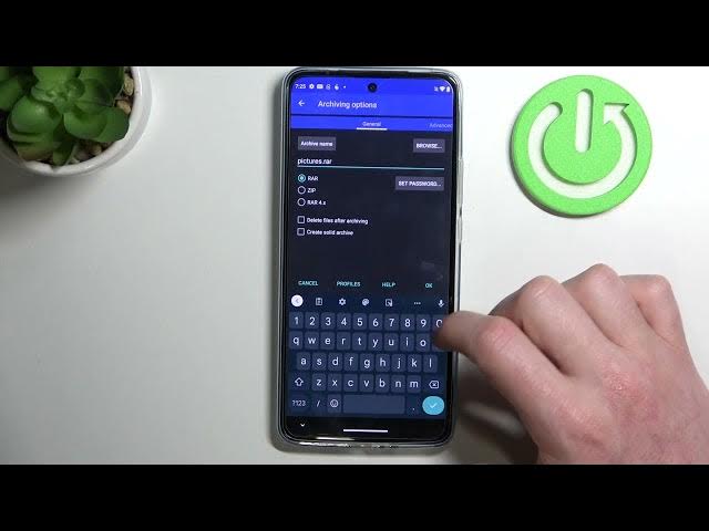 Video thumbnail for How to Pack Files in MOTOROLA Edge 30 – Pack to Zip & RAR