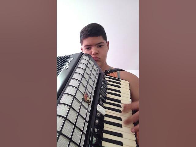 Video thumbnail for un marș de nuntă