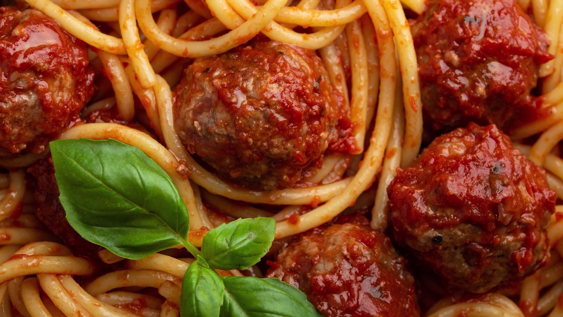 Video thumbnail for Mistakes Everyone Makes When Cooking Meatballs