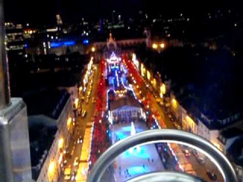 Video thumbnail for Mums on the ferris wheel at Brussels Christmas Fair being scared!