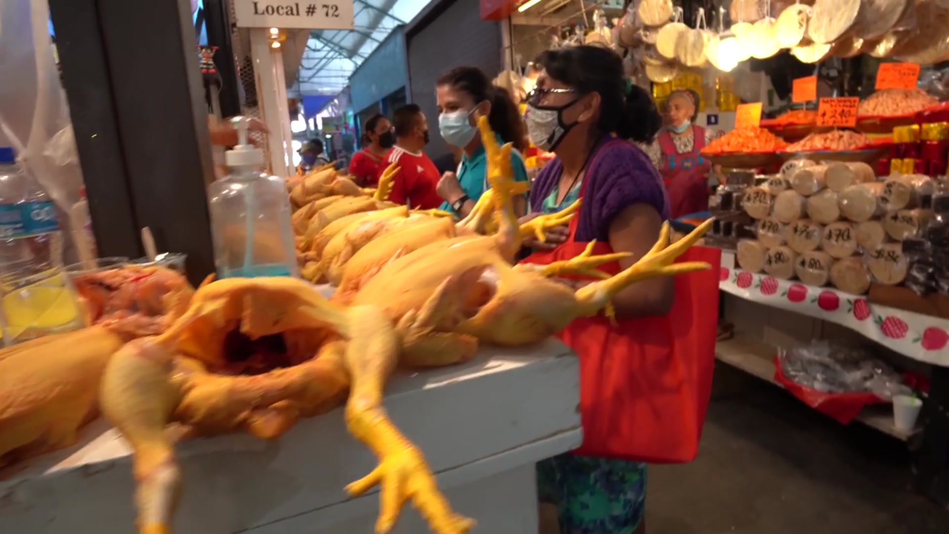 'Video thumbnail for OAXACA STREET FOOD  Memelas, Tlayudas + Chapulines (GRASSHOPPERS) in Mexico’s BEST Food City!'