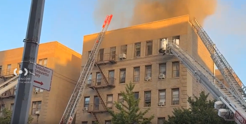 Video thumbnail for Three-alarm fire rips through building in Norwood