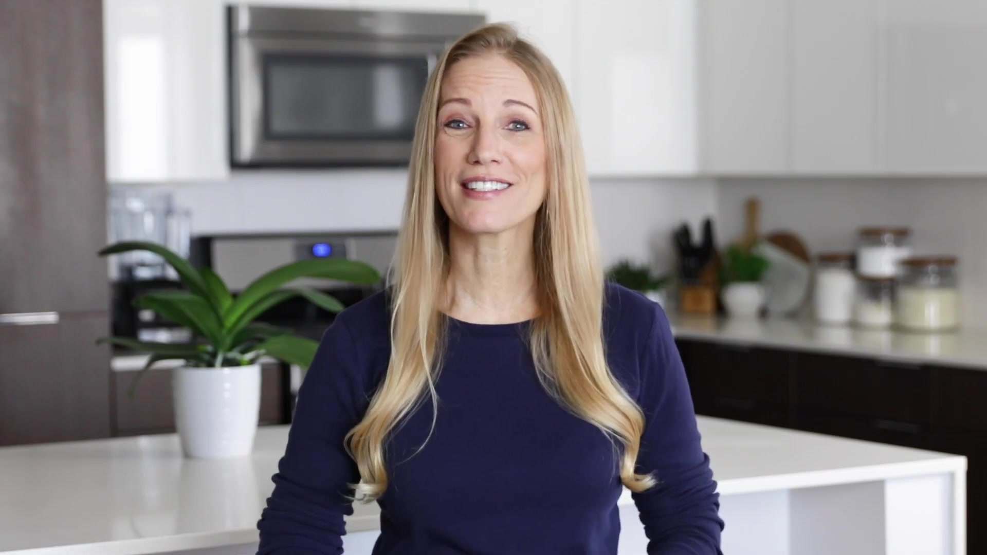 Video thumbnail for 103.BAKED APPLES ¦ easy baked apples with cinnamon oat filling (1080p 24fps)