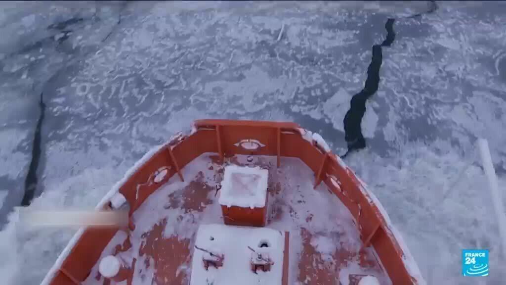Video thumbnail for South Korea tests Arctic route with a first container shipped to Europe