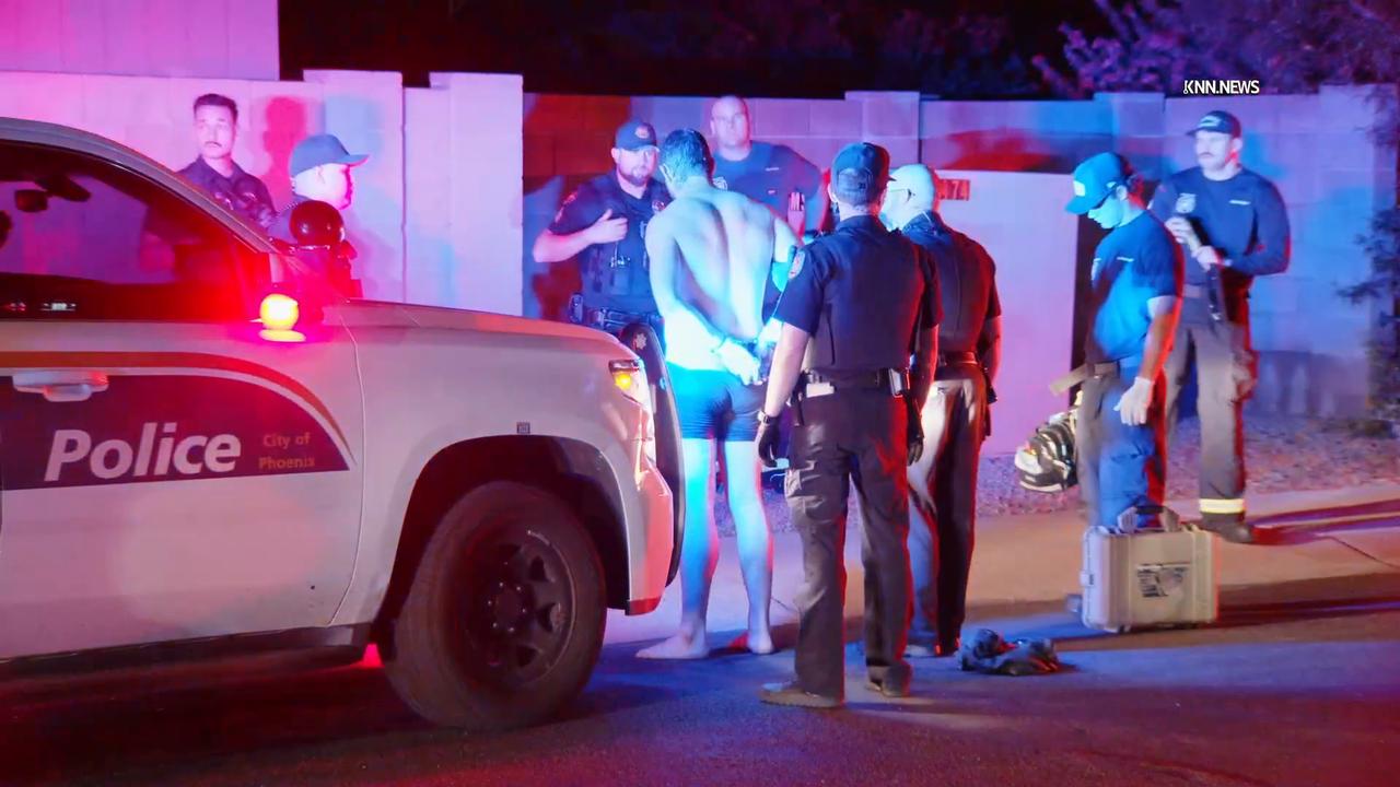 Video thumbnail for US, Phoenix: Phoenix Suspect In Custody After Fleeing Crash And Climbing Onto Roof Of House.