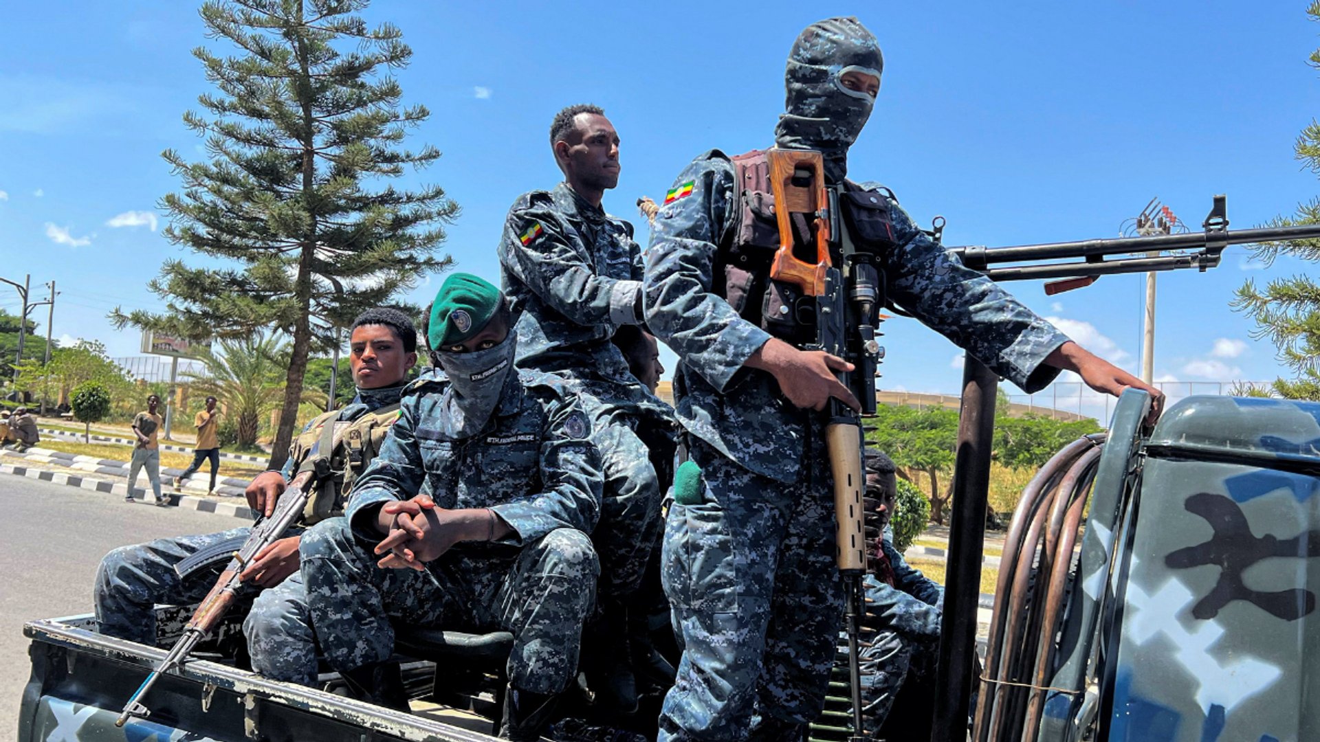 Video thumbnail for Fighting in northern Ethiopia: Federal government strengthens control of Tigray