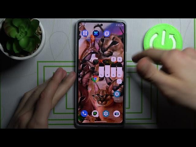 Video thumbnail for How to Customize Volume Panels in MOTOROLA Edge 20 – Volume Styles App Options