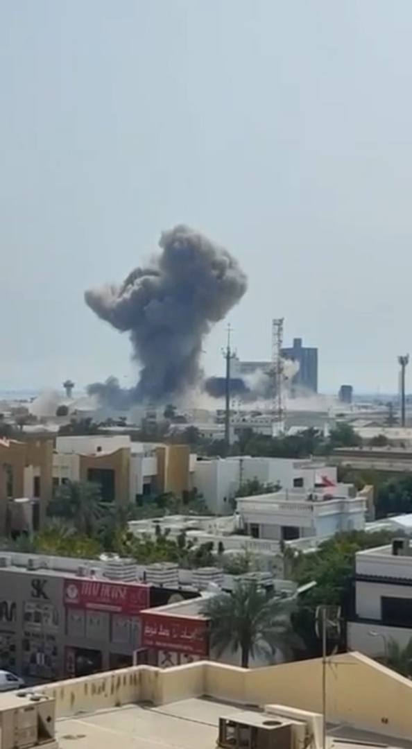 Video thumbnail for Moment of Iran strike on US military base in Bahrain