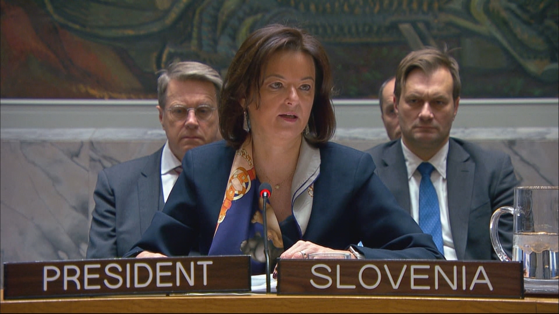 Video thumbnail for UN Security Council meeting on Ukraine urges for ceasefire as Russia escalates war