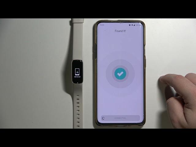 Video thumbnail for How to Pair FITBIT Luxe with Android Phone - Connect Smartwatch to Smartphone