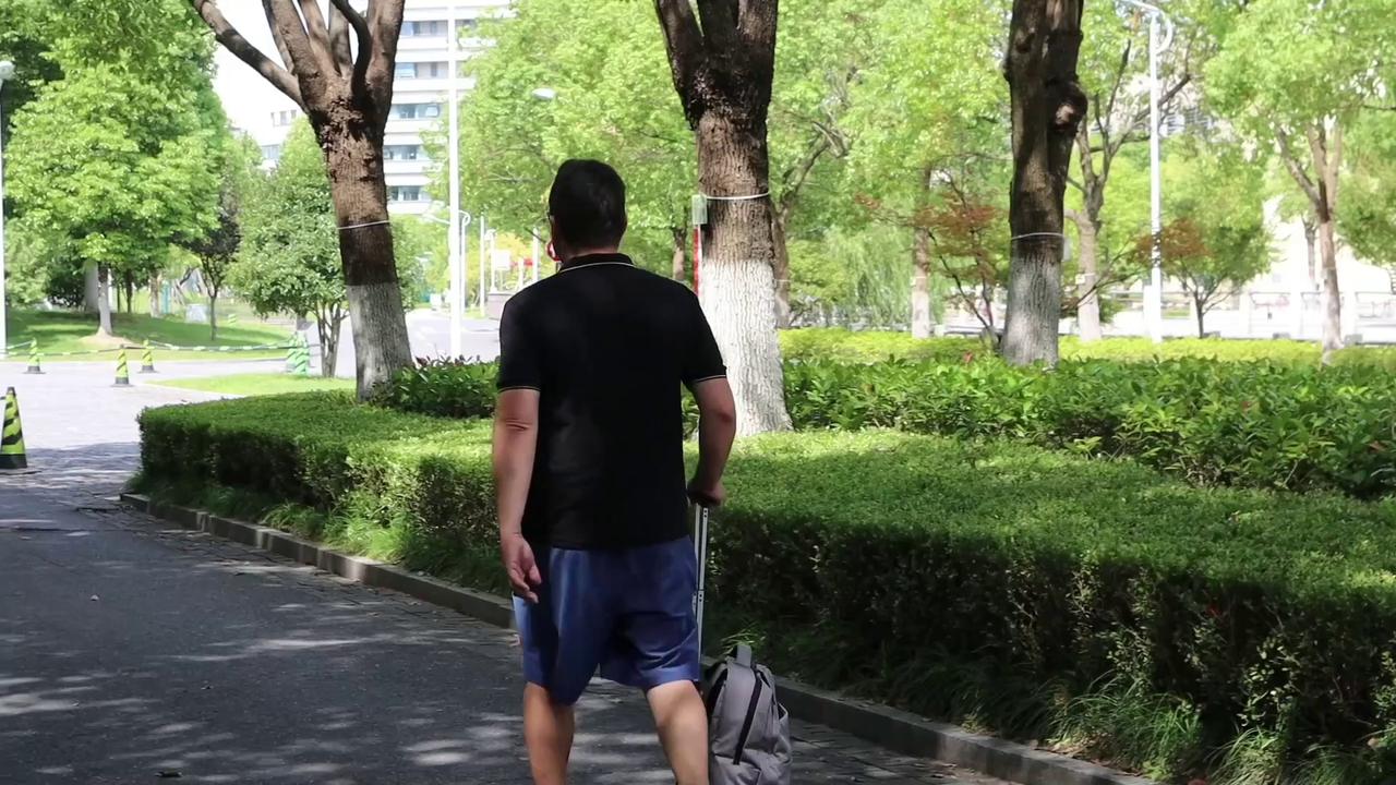 Video thumbnail for China: Americans Reflect on Sense of Safety in Beijing.