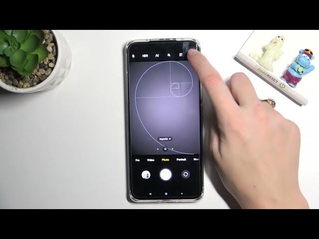 Video thumbnail for How to Manage Camera Gridlines on XIAOMI Mi 11 Ultra - Set Orientation Lines