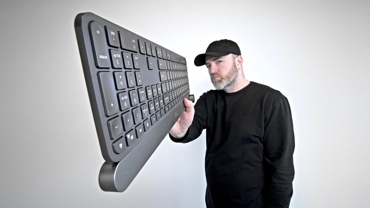 'Video thumbnail for This Keyboard Will Make You Spin...'