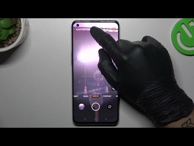 Video thumbnail for How to Change the Aspect Ratio of Camera Photos on OPPO Find X3 Pro