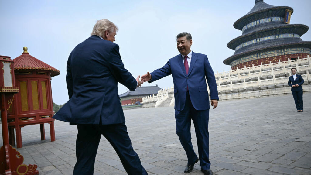 Video thumbnail for Donald Trump and Xi Jinping hold high-stakes meeting in Beijing