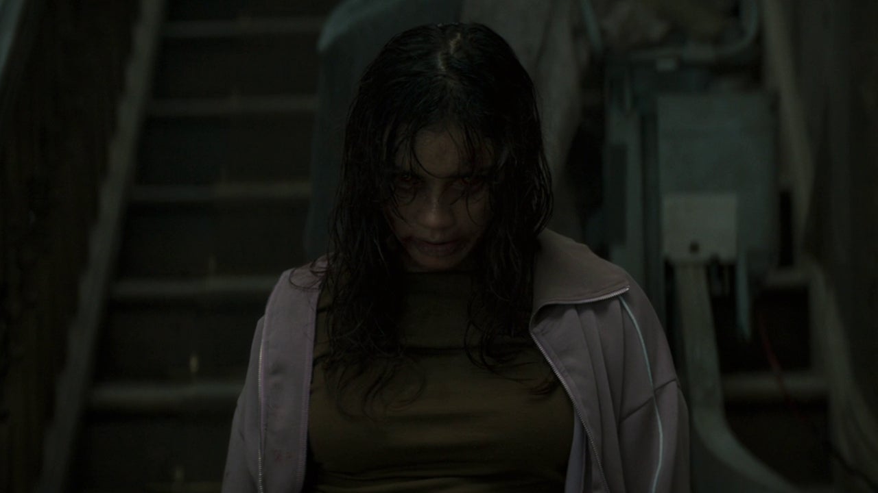 Video thumbnail for Evil Dead Burn BTS Exclusive