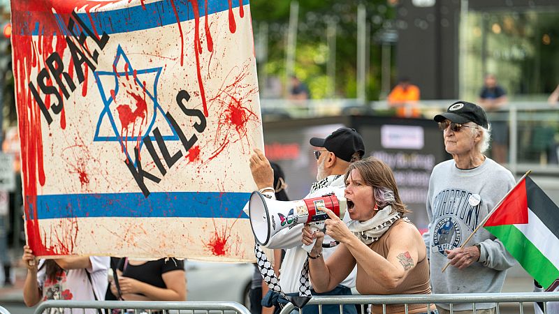 Video thumbnail for Amnesty International warns of deteriorating global human rights