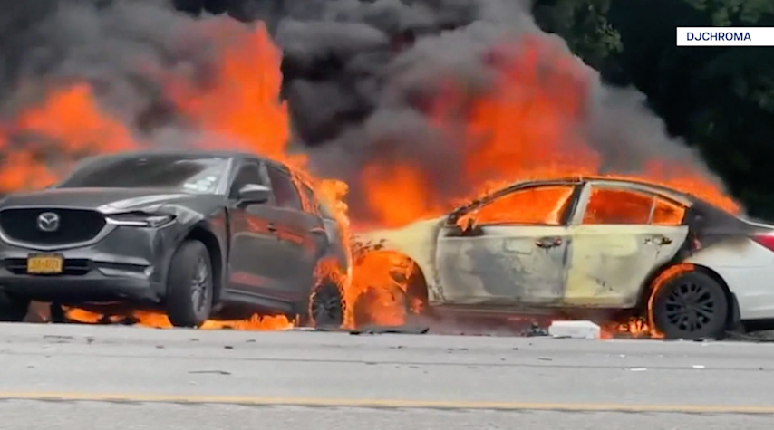 Video thumbnail for Video shows cars engulfed in flames on I-684 in Putnam County