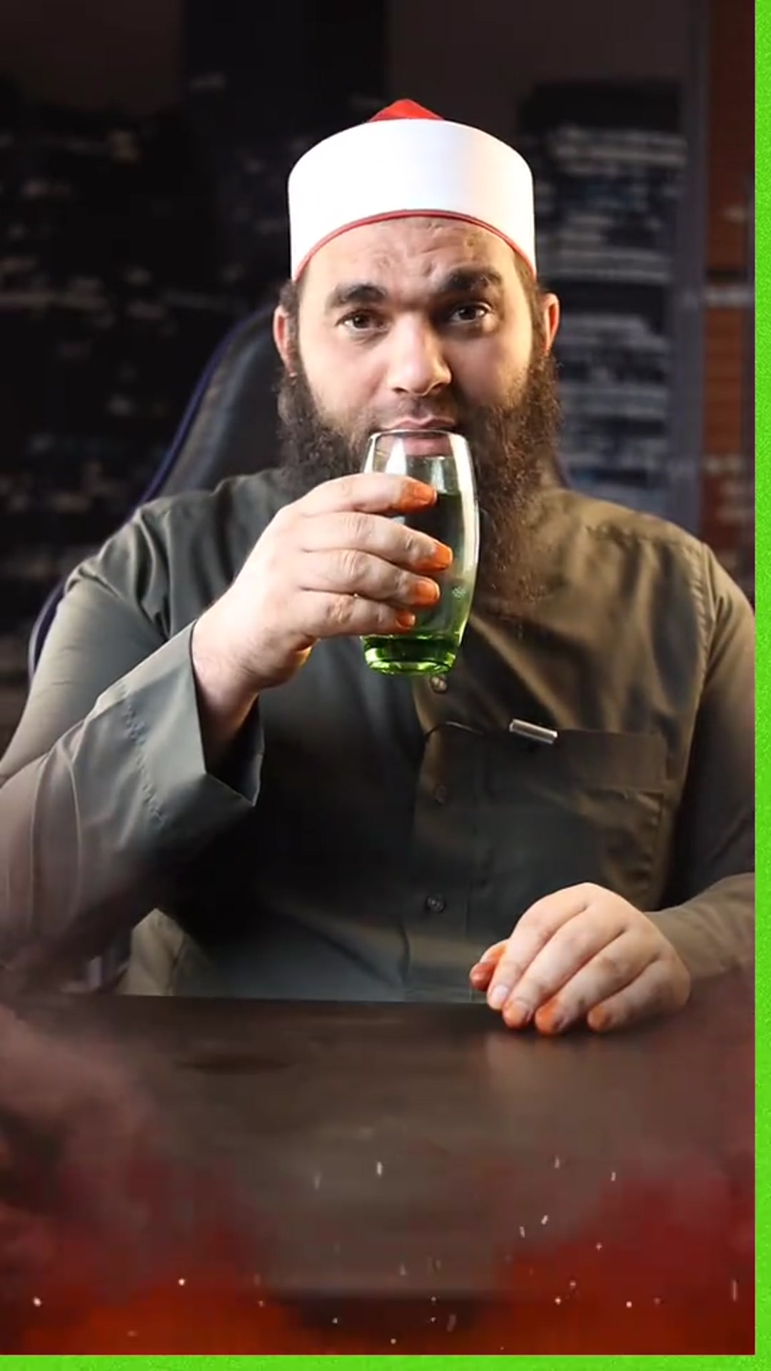 Video thumbnail for ثلاثة ايات ترد السحر علي من سحرك