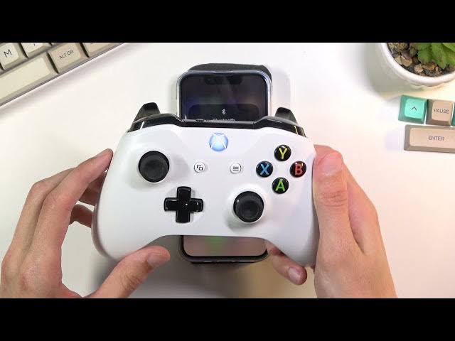 Video thumbnail for How to Pair iPhone 13 mini with Xbox Controller – Get Connected