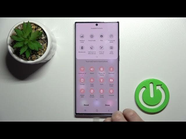 Video thumbnail for How to Edit Notification Panel Shortcuts in Samsung Galaxy S22 Ultra?