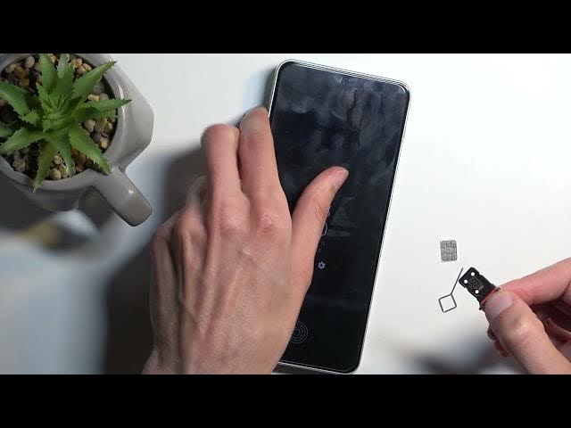 Video thumbnail for How to Insert SIM Card to OnePlus Nord 3?