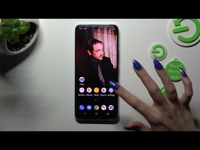Video thumbnail for How to turn On / Off Auto Brightness in Vivo V21e - Adaptive Brightness