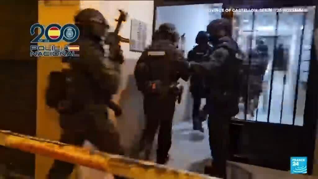 Video thumbnail for Spain dismantles neo-nazi group, arresting three