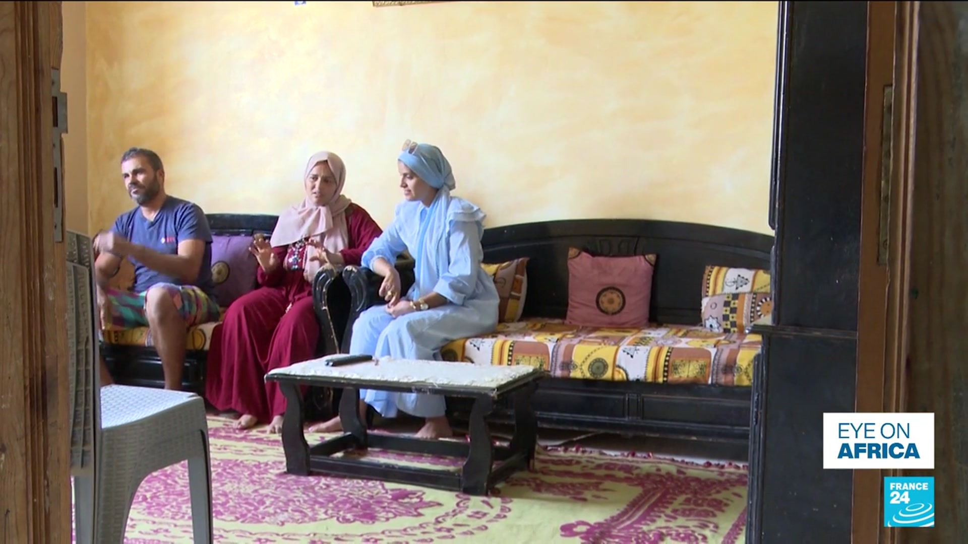 'Video thumbnail for Tunisian activists urge closure of factory units after poisonings'