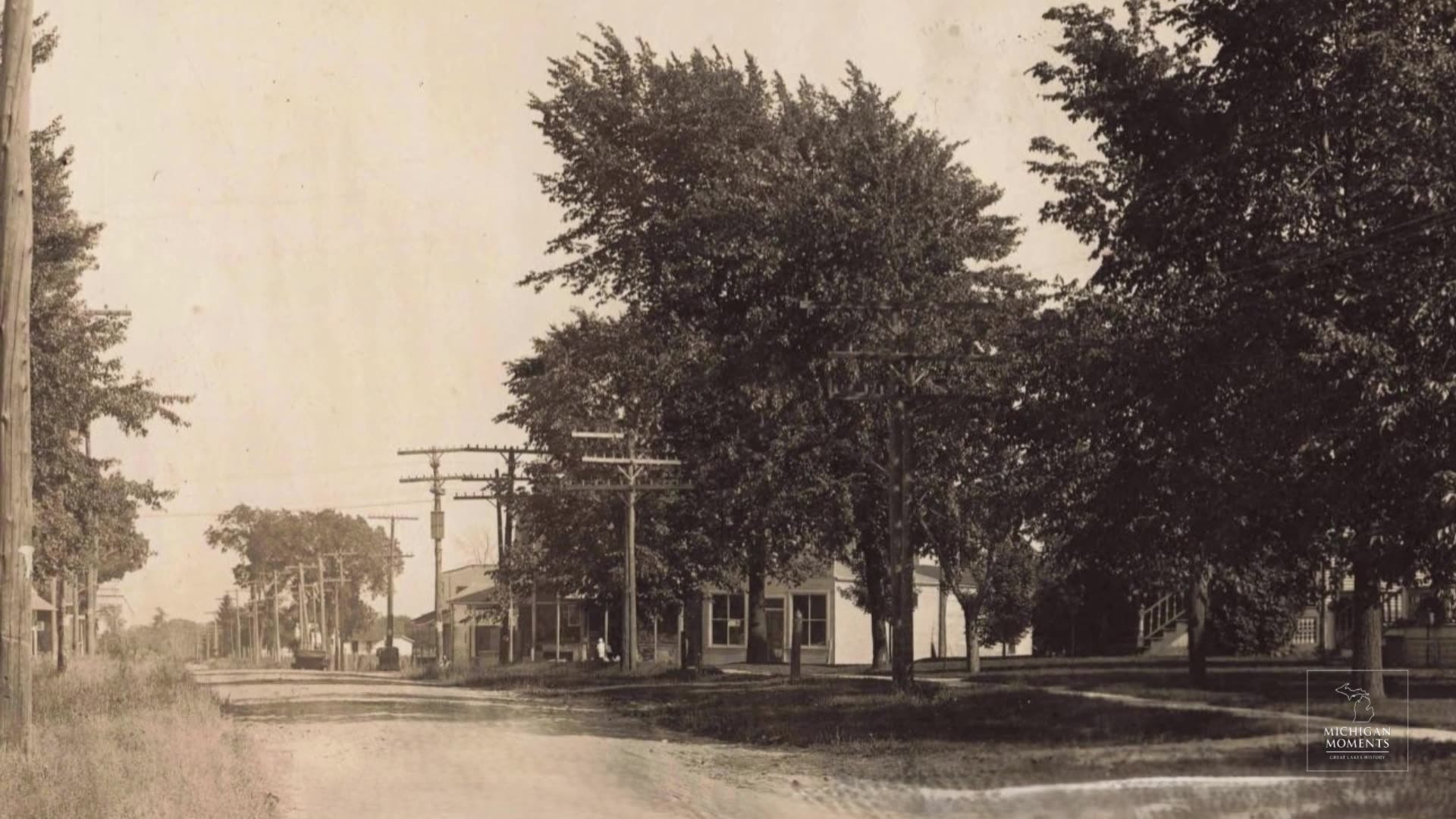 Video thumbnail for History of Holt Michigan: A Small Town That Chose Its Own Path