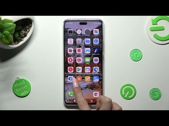 Video thumbnail for How to Download and Apply iOS Launcher on Xiaomi 13 Lite – Launcher iOS