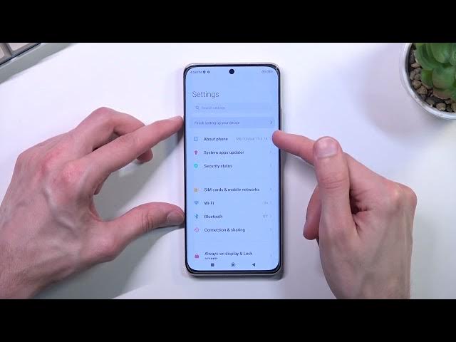 Video thumbnail for How Do You Sreenshot on XIAOMI 12 - Capture Screen & Find Screenshot Folder