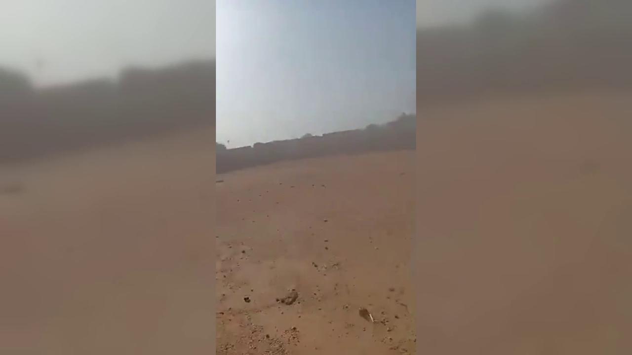 Video thumbnail for Mali: Heavy Fighting Continues Around Anefis Military Camp in Northern Mali.