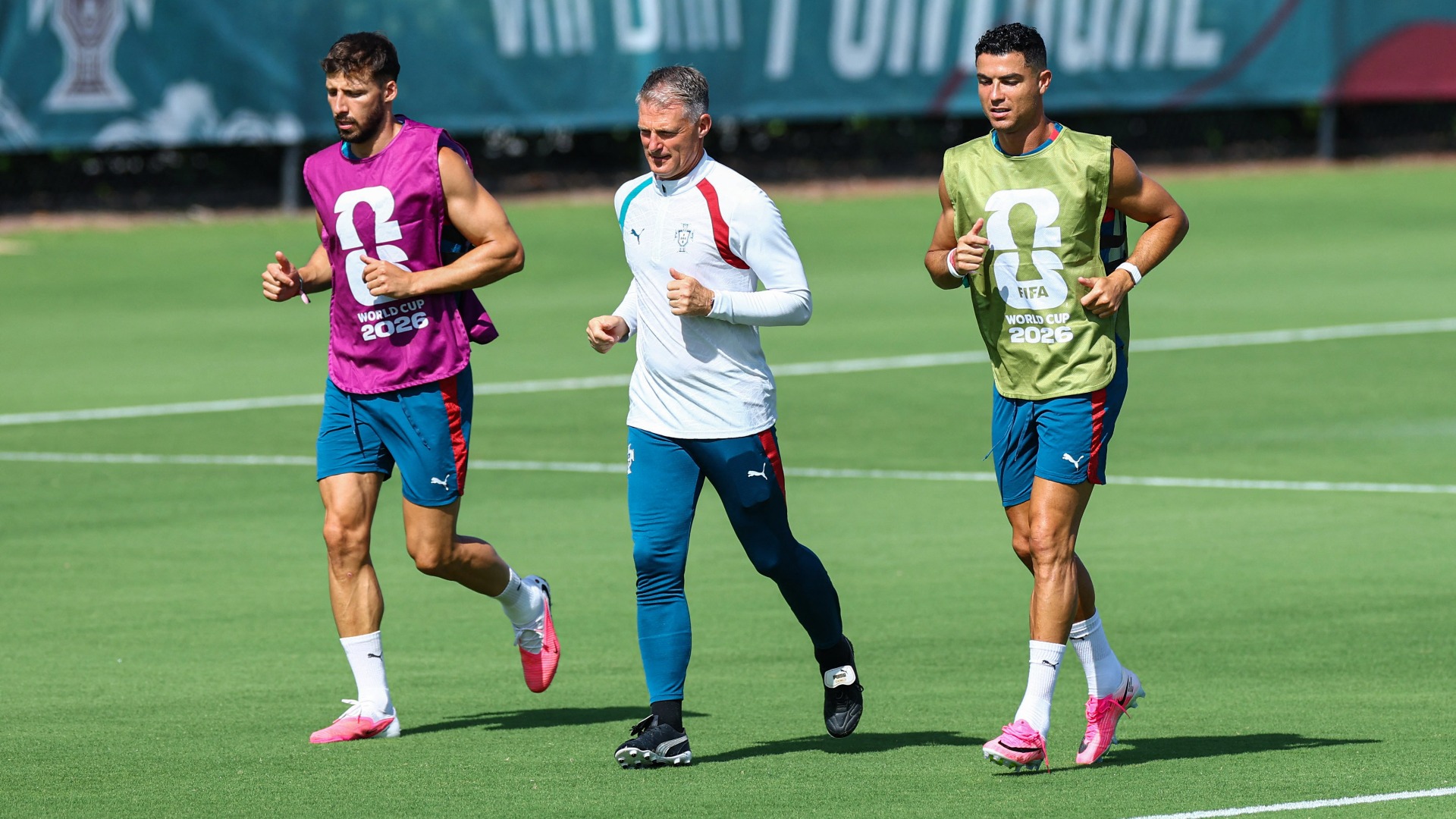Video thumbnail for Exciting World Cup Previews: Key Matches & Predictions!