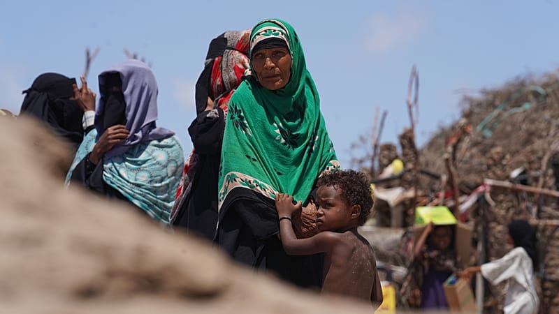 Video thumbnail for Pregnant women in Yemen at growing risk as healthcare limited by fighting