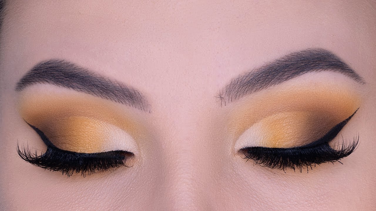 Video thumbnail for Fall Inspired Cut Crease Tutorial | Warm Brown Eye Look