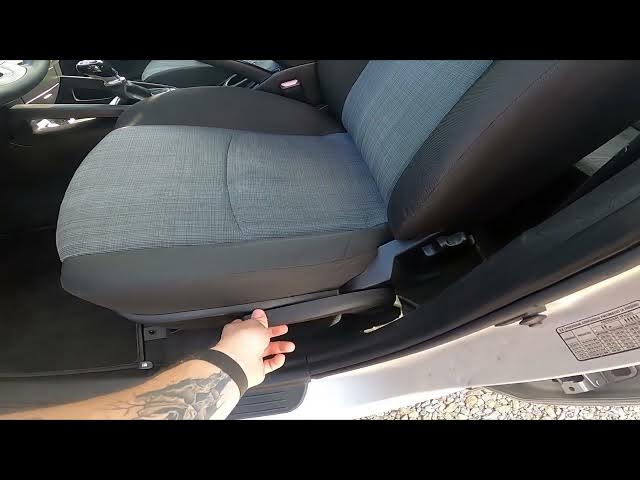 Video thumbnail for How to Change Seat Position in Kia Ceed I ( 2006 – 2012 ) - Adjust Seat Position
