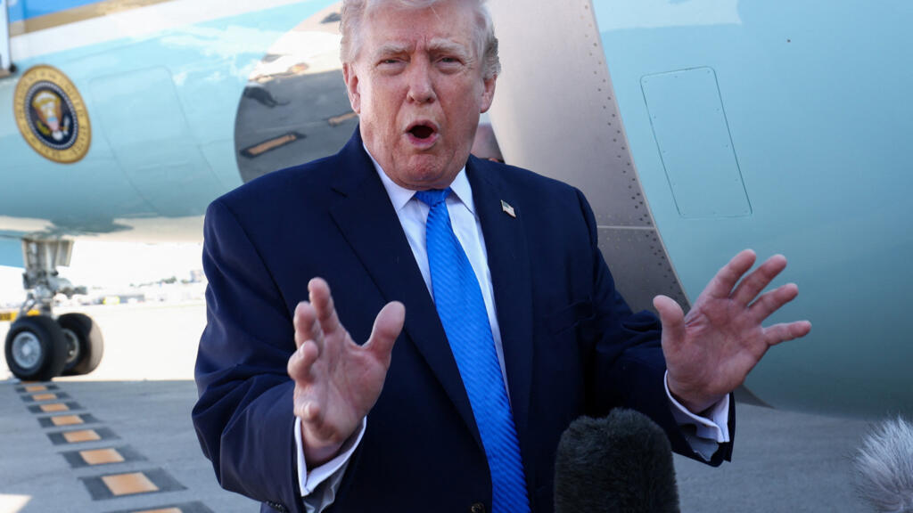 Video thumbnail for Unclear if Trump is telling truth about talks with Iran or if it's 'bluff'