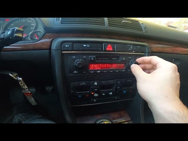 Video thumbnail for How to Navigate Through the Radio Menu Audi A4 B6 ( 2000 – 2006 )