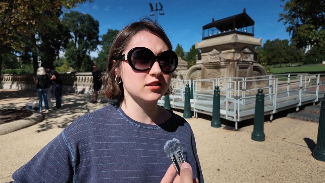 Video thumbnail for US: US students share views on China's plan to invite 100,000 young people for study, exchange.