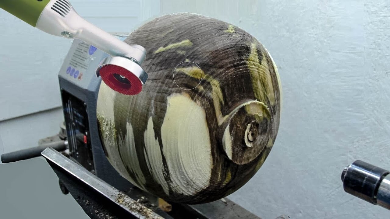 Video thumbnail for Woodturning - STUNNINGLY Textured Black Walnut Bowl