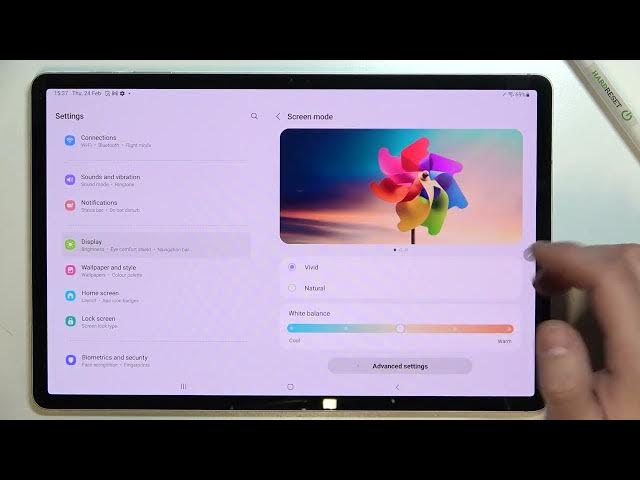 Video thumbnail for How to Find and Manage Display Settings on SAMSUNG Galaxy Tab S8+
