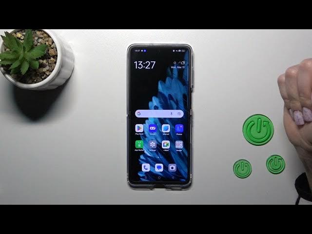 Video thumbnail for OPPO Find N2 Flip - Face Unlock Test