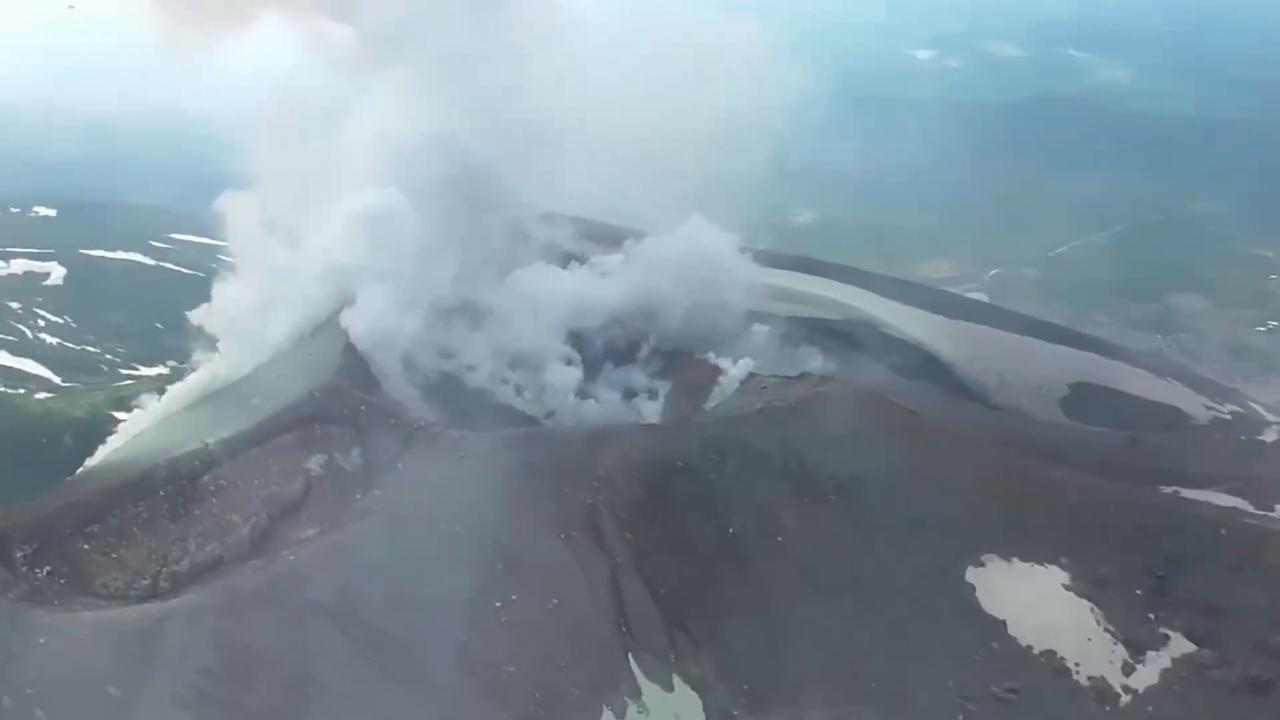 Video thumbnail for France: Japan imposes crater restrictions following volcanic activity.