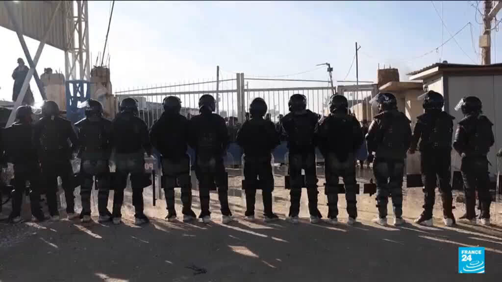 Video thumbnail for US to transfer Islamic State prisoners from Syria to Iraq