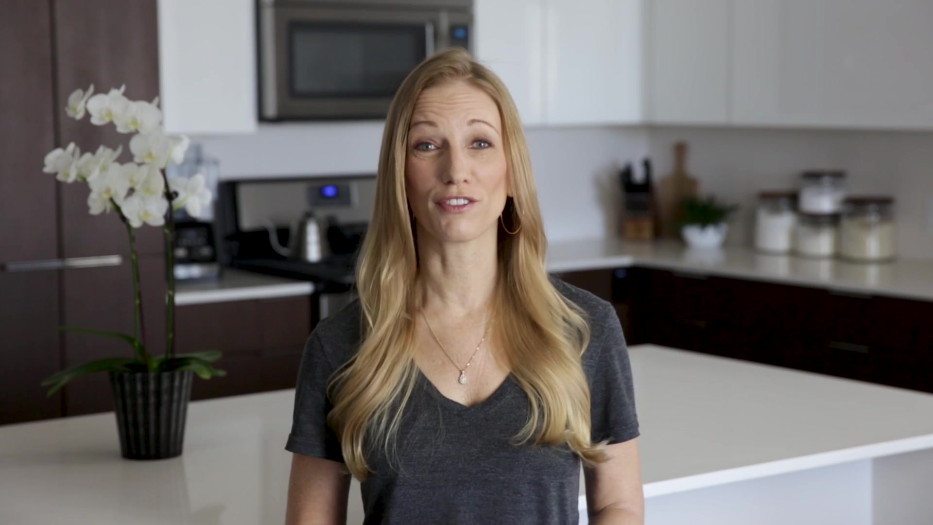 Video thumbnail for 8.CAULIFLOWER RICE TABBOULEH ¦ a healthy, lemony herb salad (1080p 24fps)