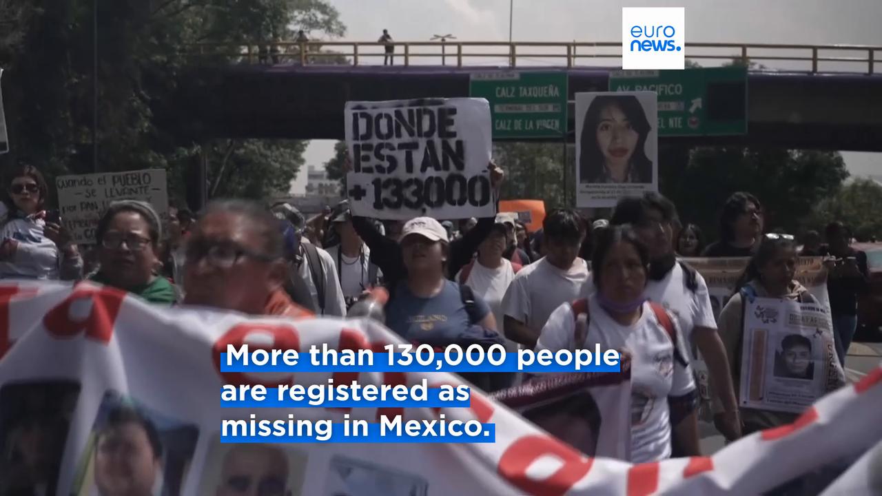 Video thumbnail for Mexico's 'missing persons' crisis takes centre stage at the World Cup