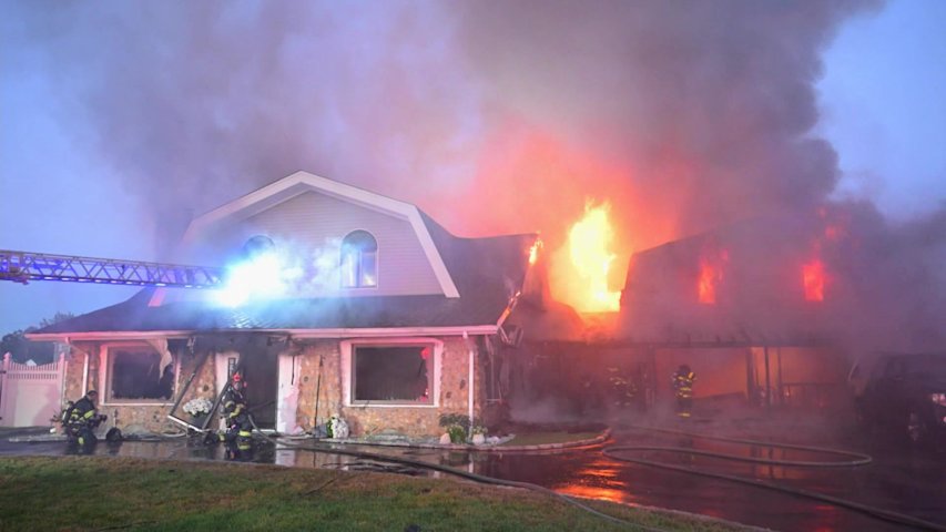 Video thumbnail for Four residents displaced in Massapequa house fire